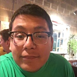 Meet your Posher, Christopher